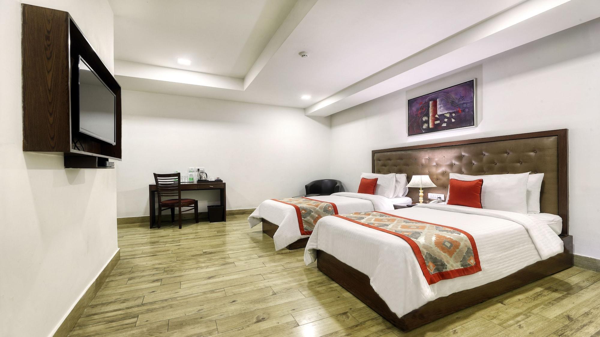 Taurus Sarovar Portico New Delhi Extérieur photo