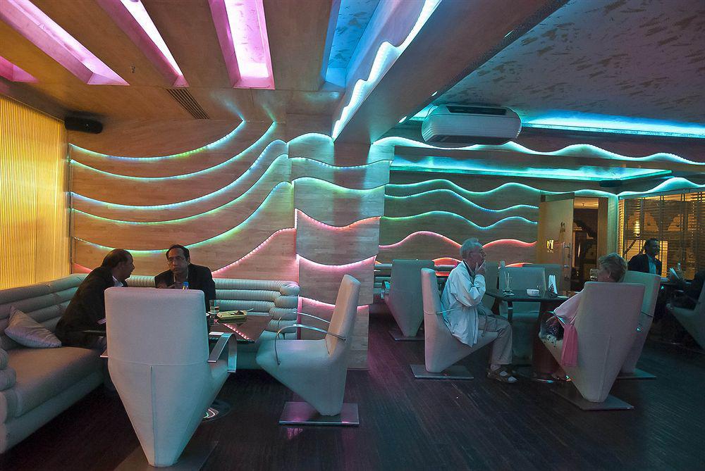 Taurus Sarovar Portico New Delhi Extérieur photo